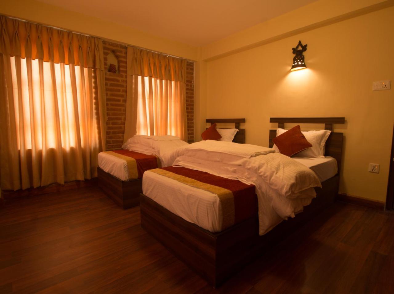 Hotel Layaku Durbar Bhaktapur Exterior photo